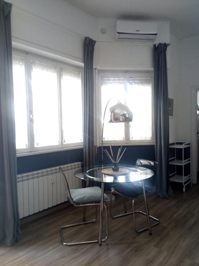 La Casa Blu Apartment *